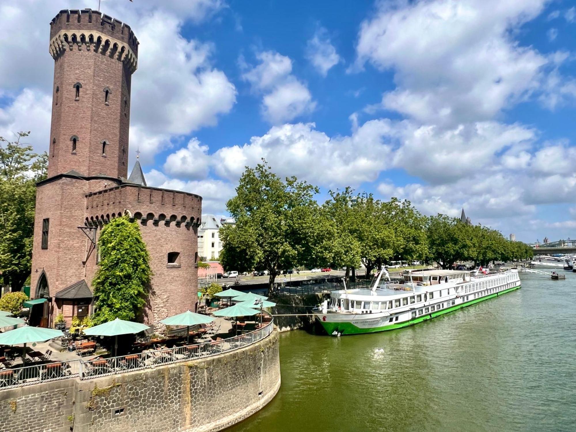 River Altstadt-sued Köln